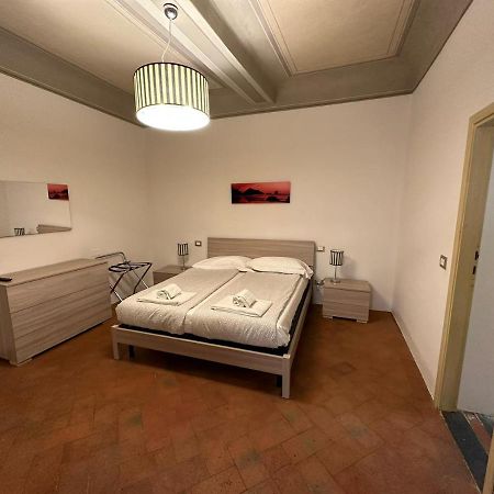 Residence Amalia Guelfa Firenze Bagian luar foto