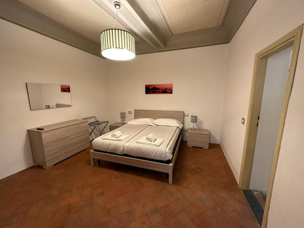 Residence Amalia Guelfa Firenze Bagian luar foto